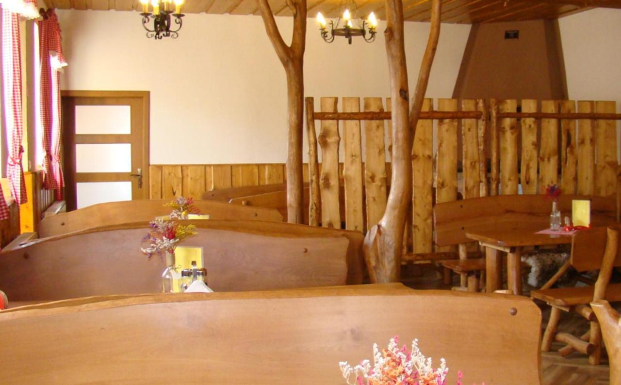 Penzion A Restaurace U Maryny Bocanovice Bagian luar foto